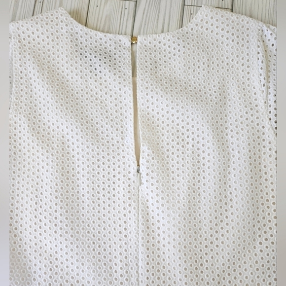 J. Crew Cotton Eyelet Dress with Short Sleeve Detail in White and Cream Sz 10 - Picture 10 of 13